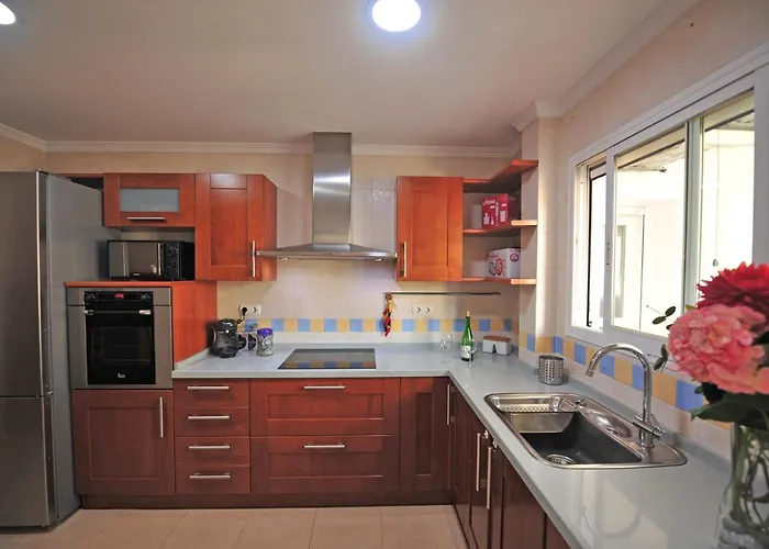 Avenida Paseo 3 2 Banos Καντίζ